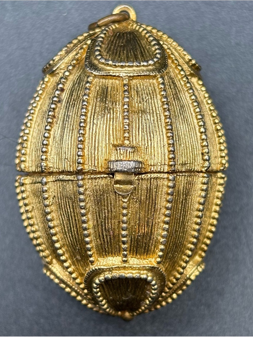Vintage Estee Lauder Solid Perfume Locket Pendant Ribbed Egg Melon Gold Tone